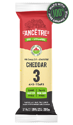LANCETRE 3 YEAR OLD CHEDDAR CHEESE BLOCK